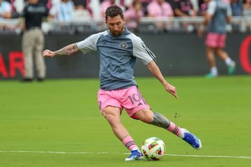 Miami's Argentine forward #10 Lionel Messi 